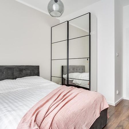 Apartament Chwaliszewo Z Balkonem - Free Parking 波兹南 外观 照片